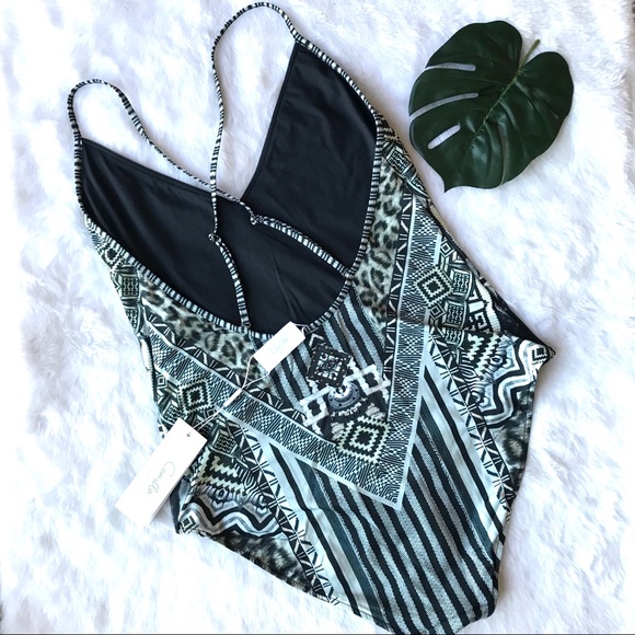 🎉HP NEW Camilla Tribal Theory One Piece Swimsuit - Picture 4 of 8